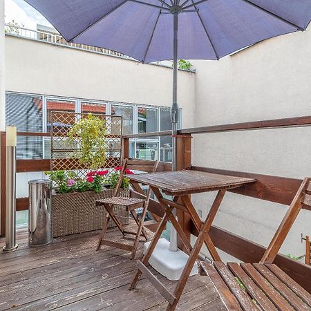 Jonas Apartments - Great Location Near Bratislava City Center Zewnętrze zdjęcie
